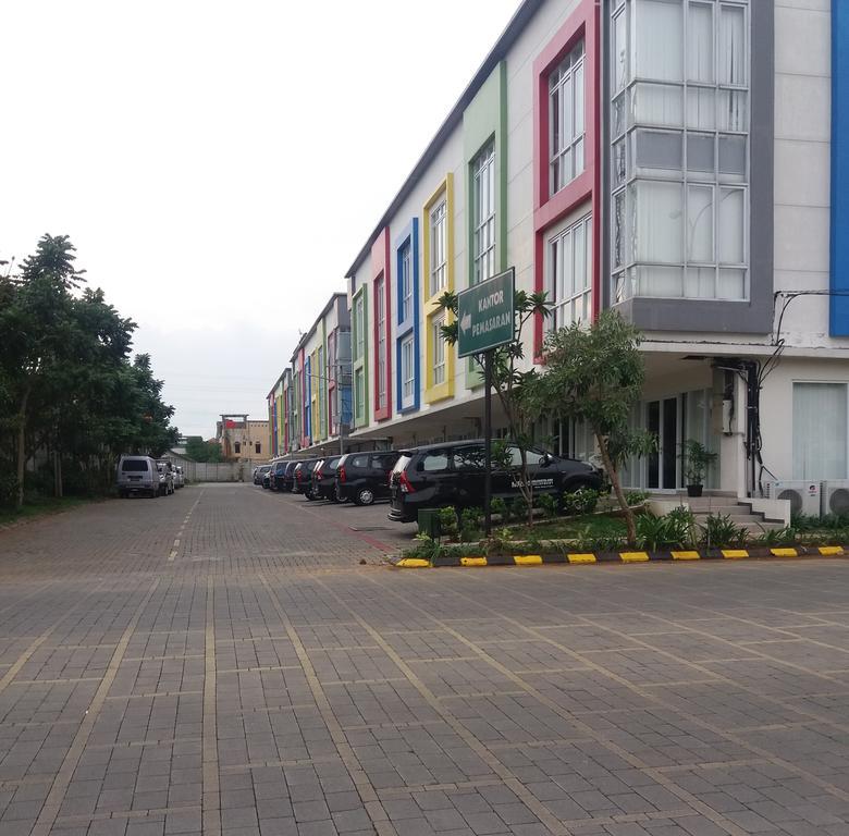 Ananda Apartments @ Suites Metro Cicadas Экстерьер фото