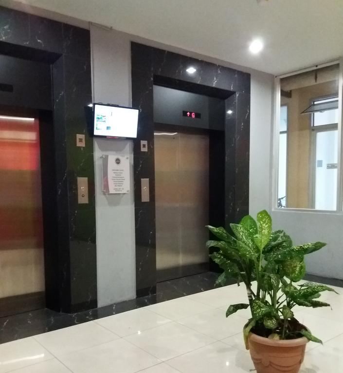 Ananda Apartments @ Suites Metro Cicadas Экстерьер фото